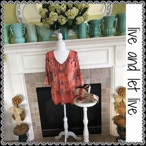 Pick 3 for $9 Vintage live & let live top, size S